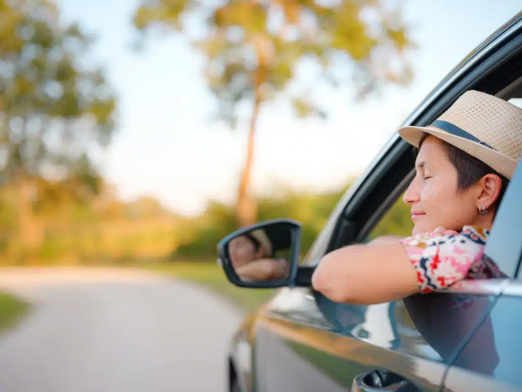 Assurance voiture et moto route tranquille
